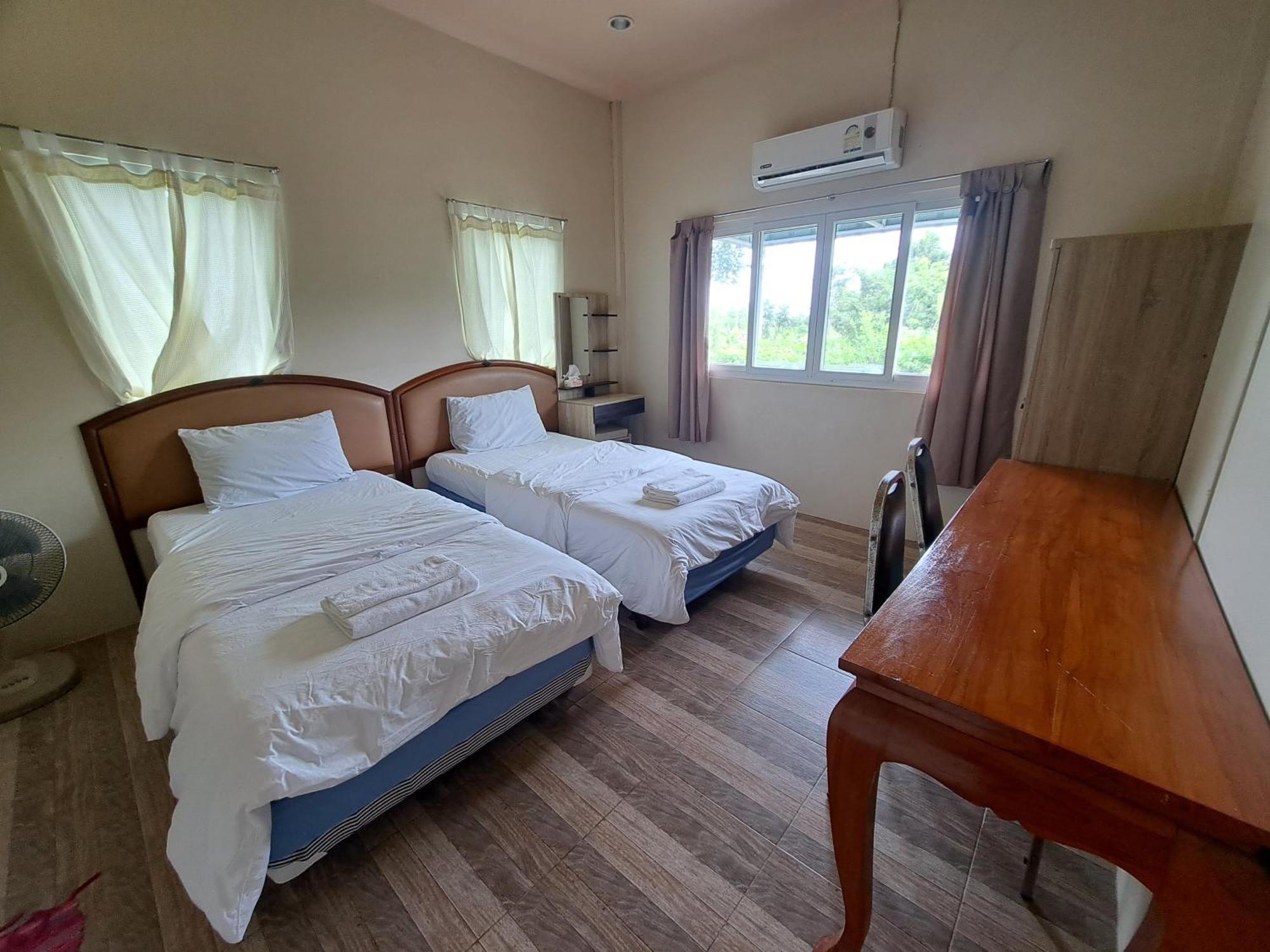 Armthong Resort Nakhon Nayok Exterior foto